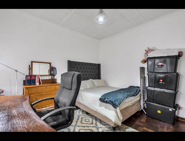 3 BEDROOM HOUSE FOR SALE IN WESTDENE